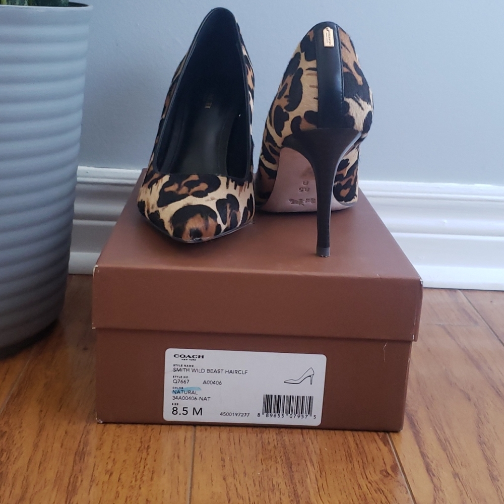 !!Authentic Coach heels!!